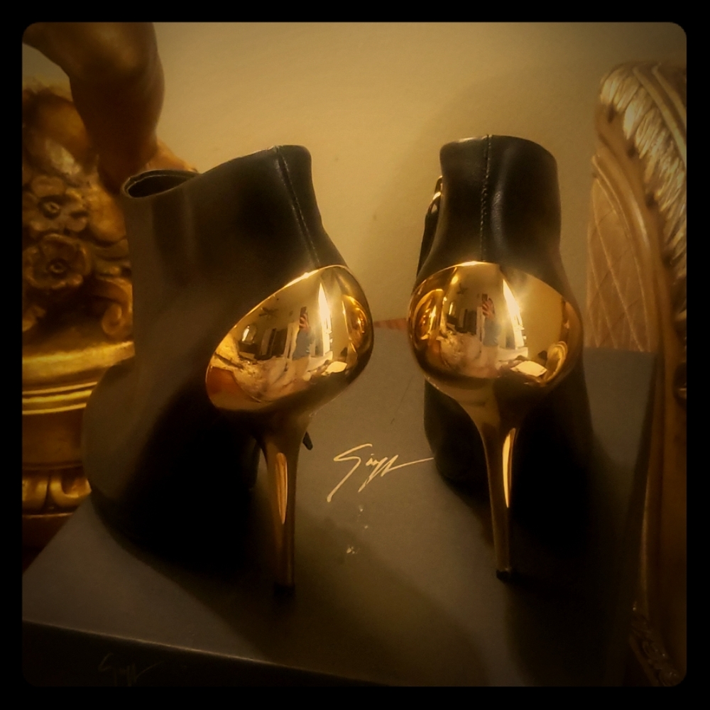 Giuseppe zanotti Nana 105 leather boots